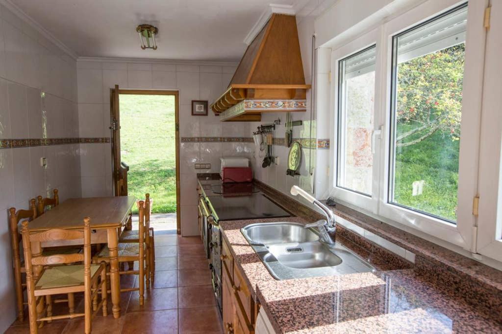 La Veguina Holiday home Santillan